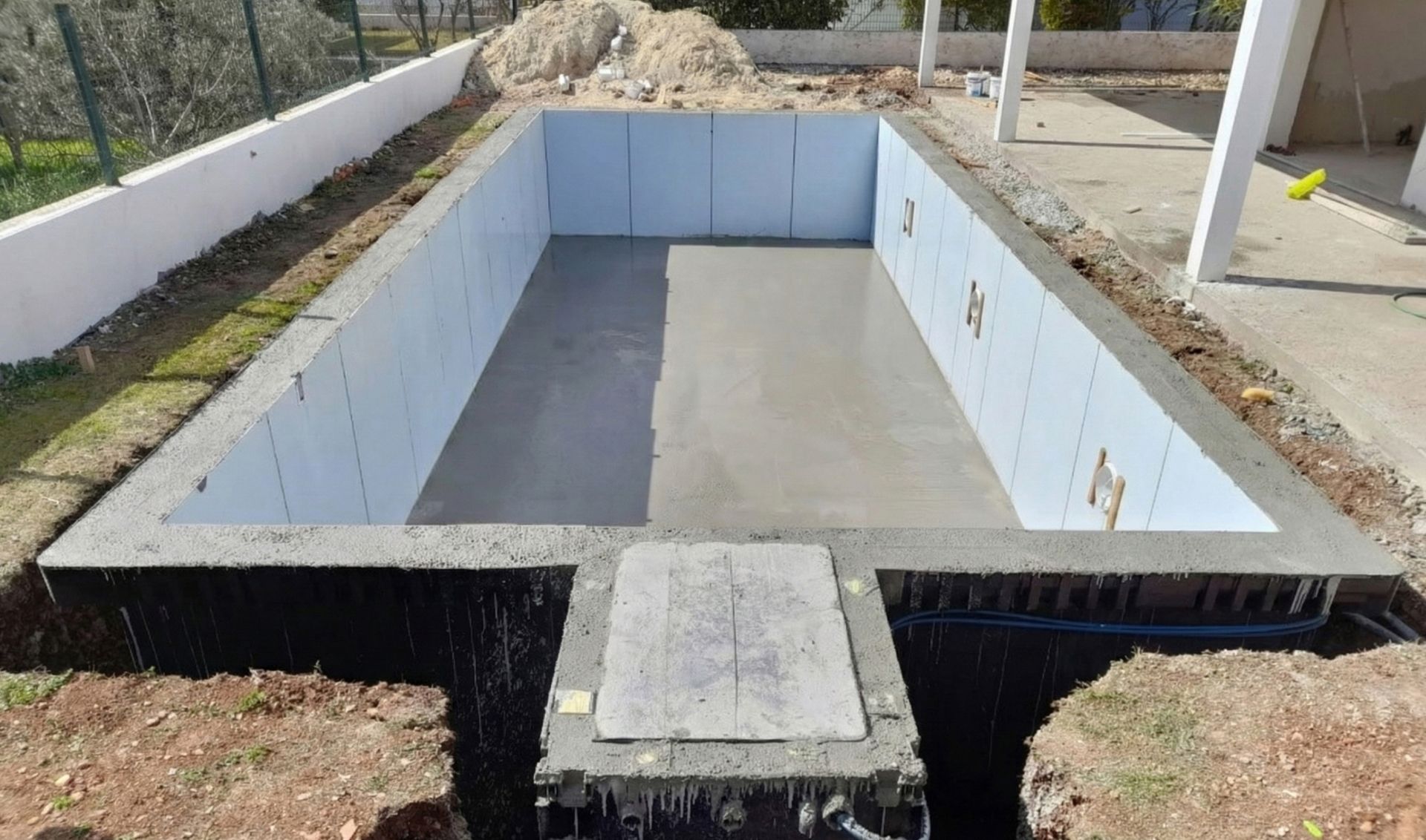 Hazır Kalıp Betonarme Havuzlar